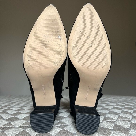 Chelsea & Violet Miley Black Suede Block Heel Ankle Boots w/ Gold Rivets Sz 8.5 - Picture 11 of 14
